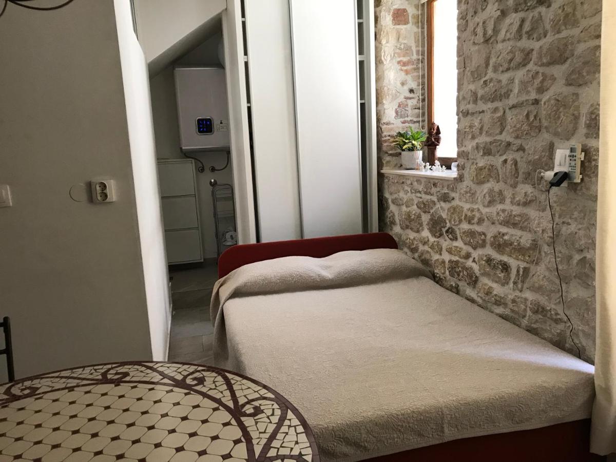 Figa Studio Apartman Kaštela Exterior foto